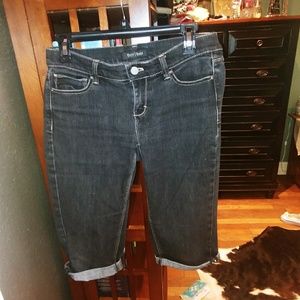 White House Black Market Capri jeans